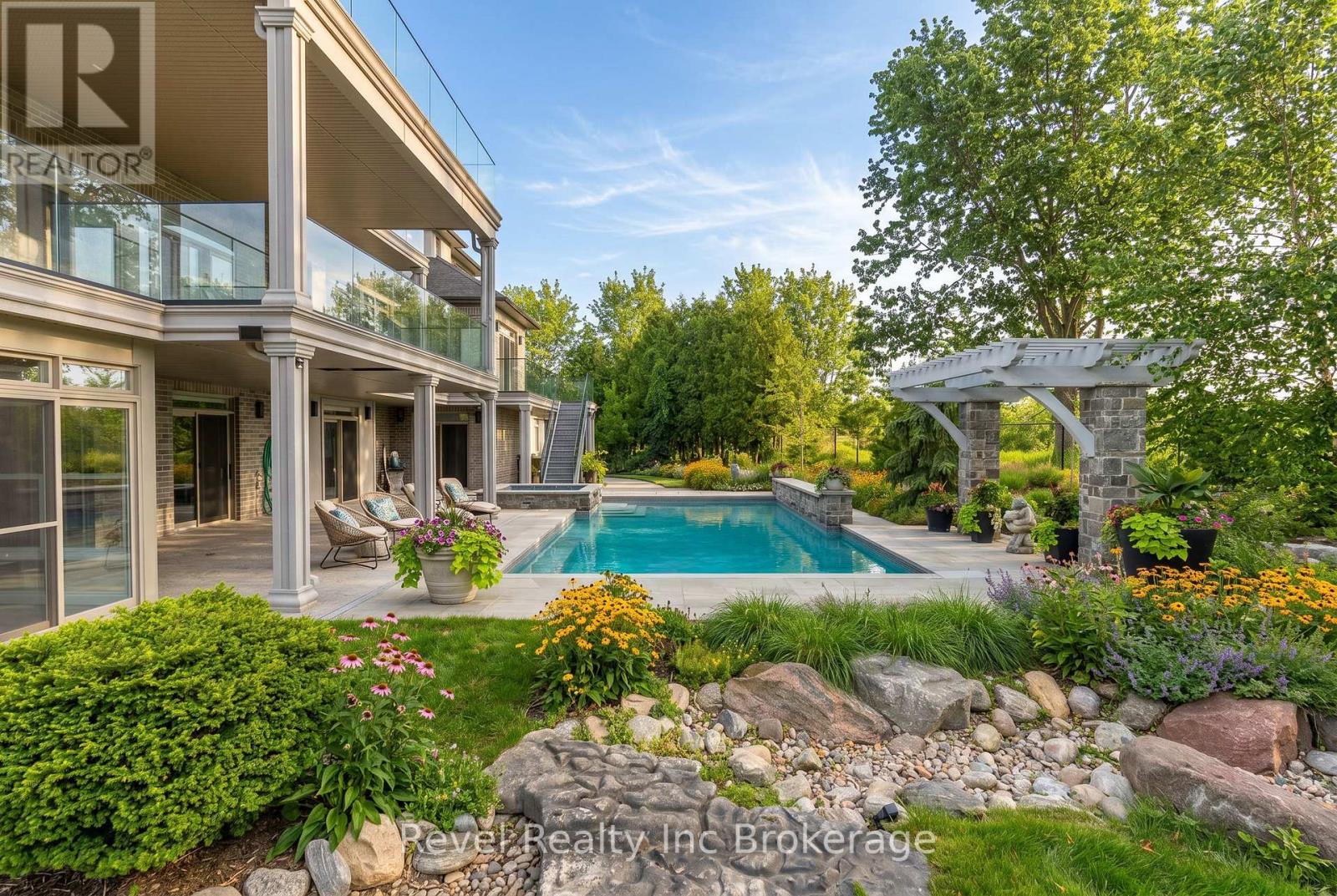 241 Tamarack Boulevard, Woodstock, Ontario  N4S 0E4 - Photo 40 - X13240222