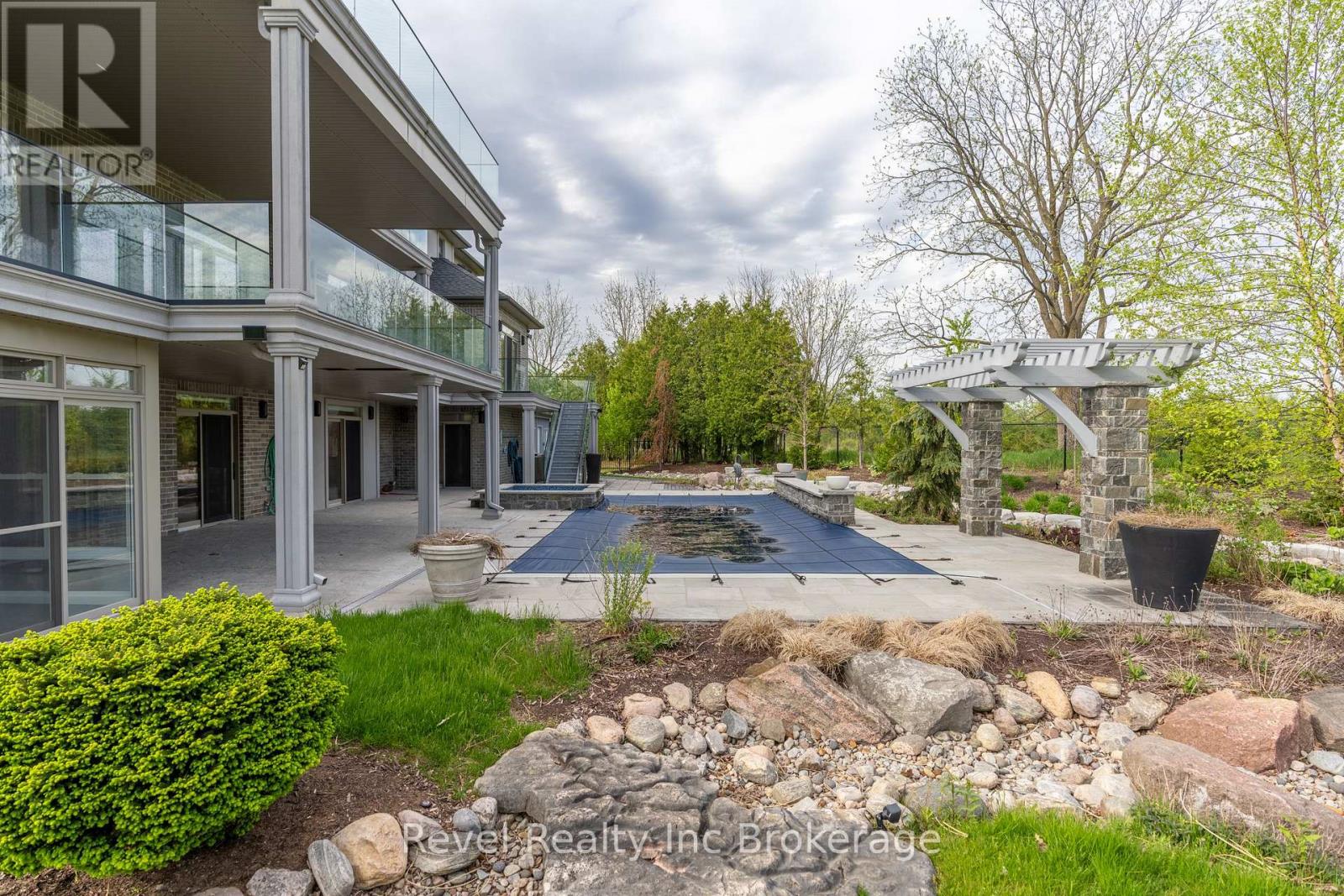 241 Tamarack Boulevard, Woodstock, Ontario  N4S 0E4 - Photo 44 - X13240222