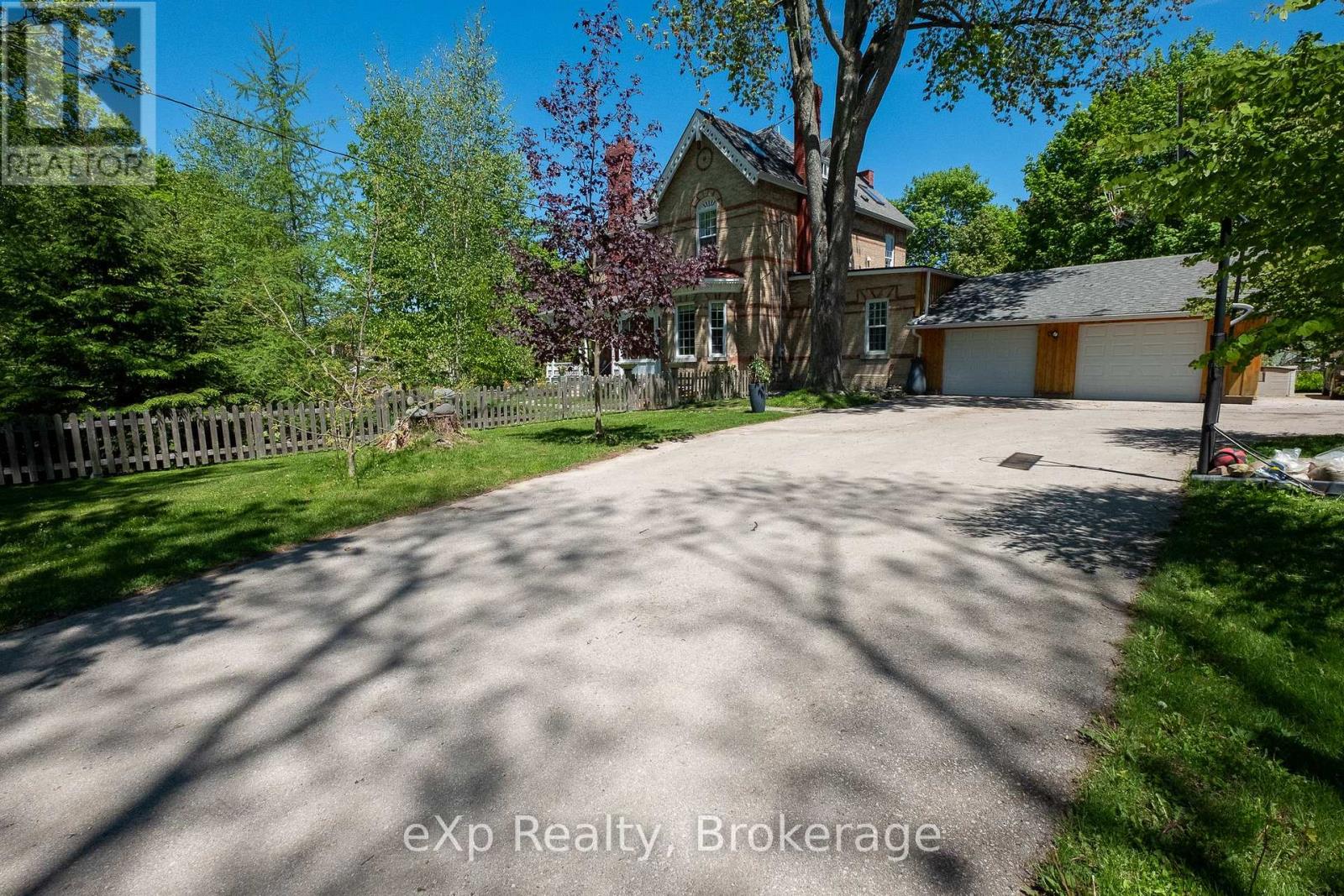 285 Mary Street, South Bruce Peninsula, Ontario  N0H 2T0 - Photo 2 - X13240108