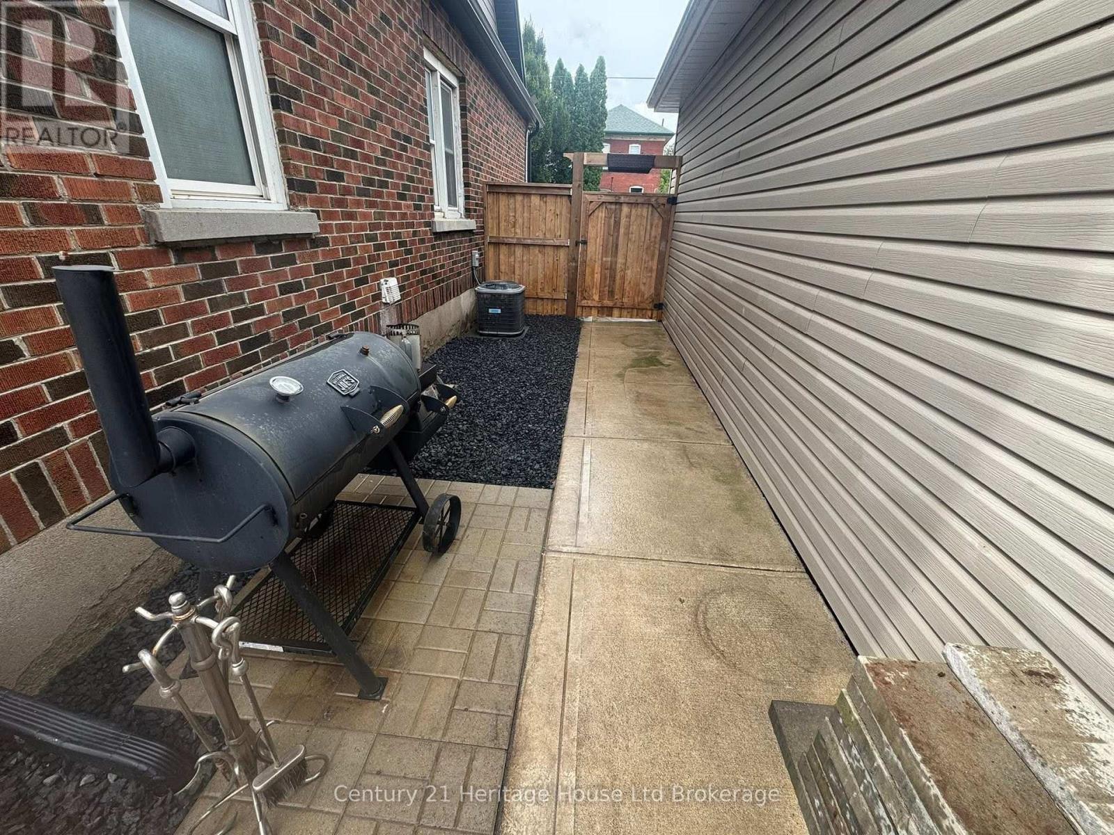 87 Bay Street, Woodstock, Ontario  N4S 3K7 - Photo 28 - X13240396