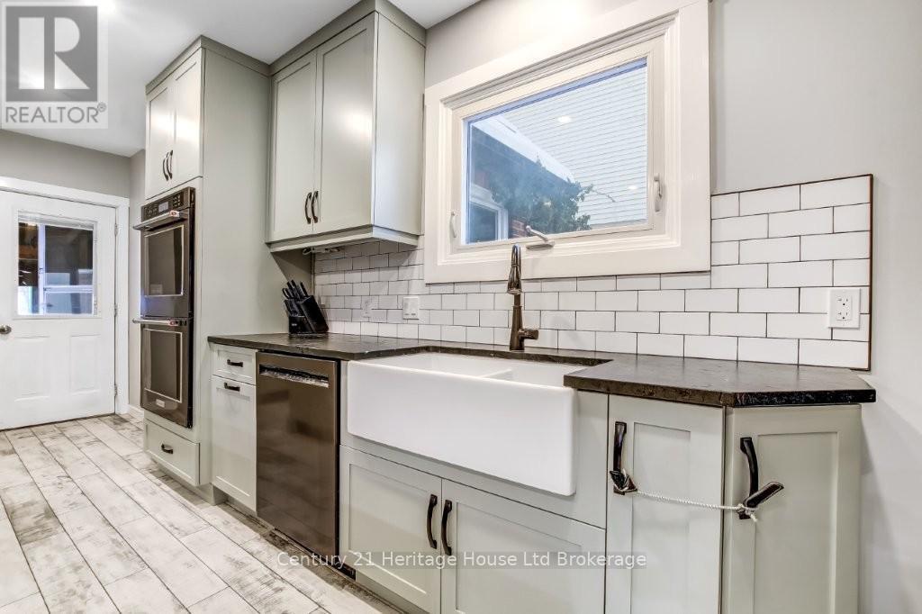 87 Bay Street, Woodstock, Ontario  N4S 3K7 - Photo 6 - X13240396