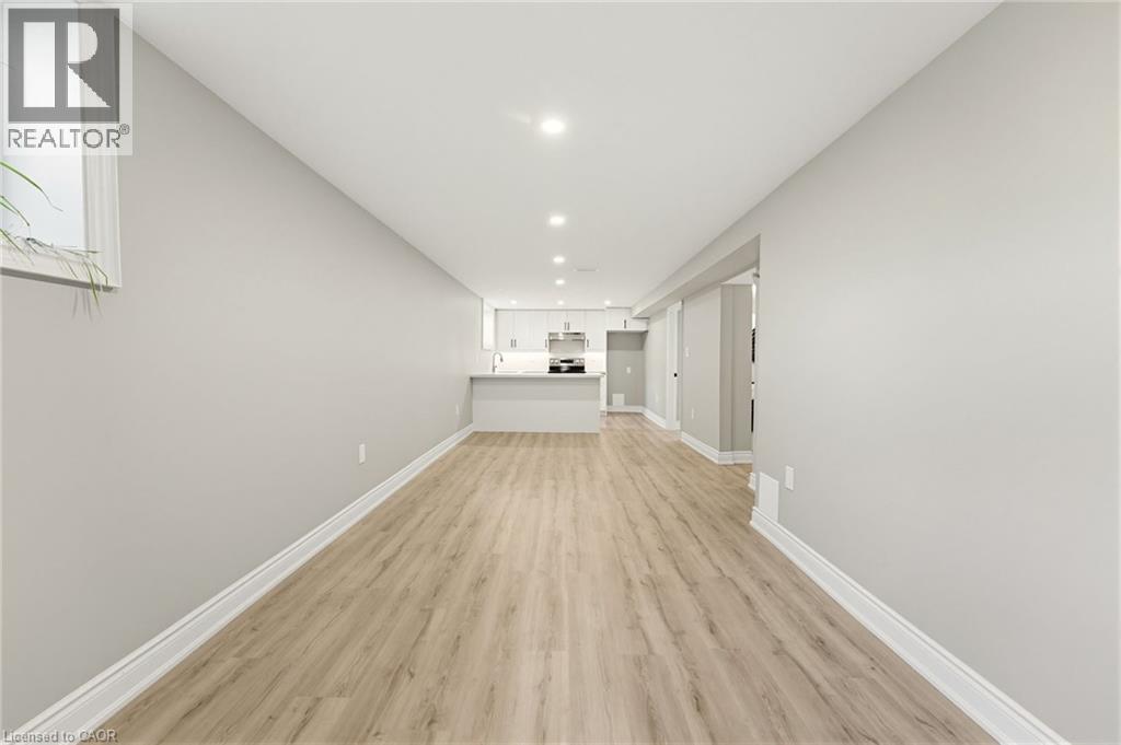 17 Broadmore Avenue, St. Catharines, Ontario  L2M 6A4 - Photo 20 - 40836509