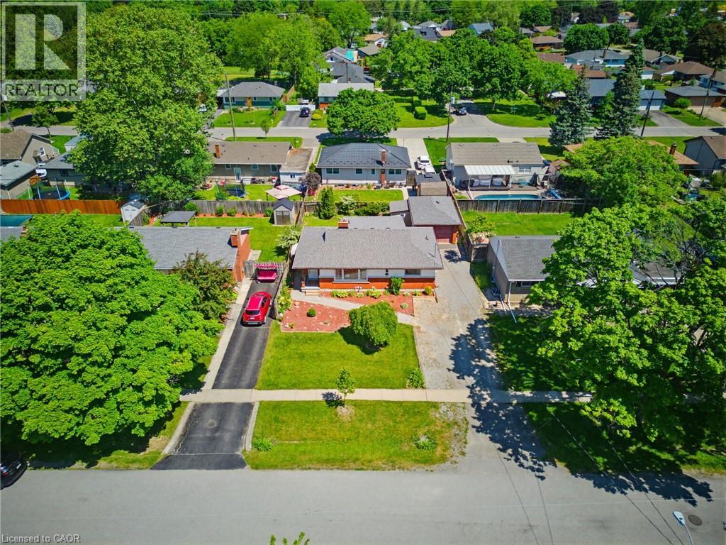 17 Broadmore Avenue, St. Catharines, Ontario  L2M 6A4 - Photo 38 - 40836509