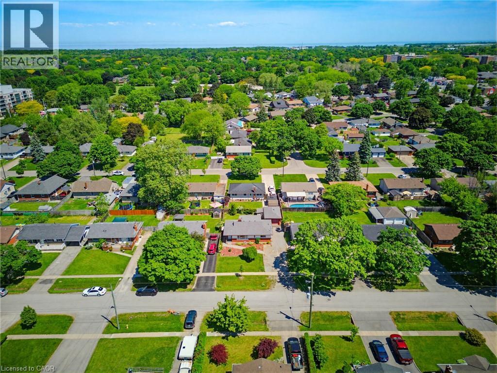 17 Broadmore Avenue, St. Catharines, Ontario  L2M 6A4 - Photo 39 - 40836509