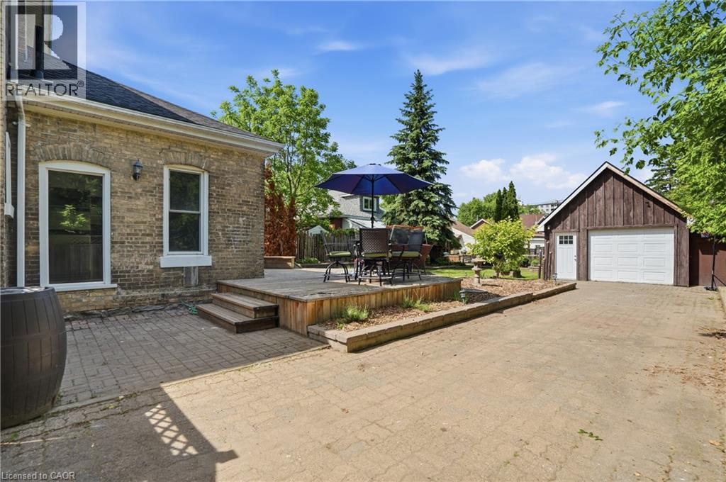 86 Oak Street, Brantford, Ontario  N3T 2B3 - Photo 20 - 40835717