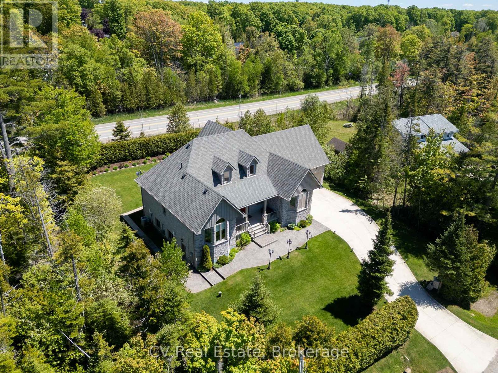 180 St. Edmunds Crescent, South Bruce Peninsula, Ontario  N0H 2G0 - Photo 2 - X13240714