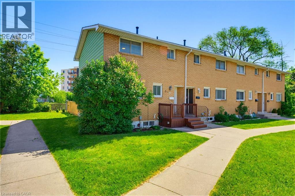161 Berkindale Drive Unit# 7, Hamilton, Ontario  L8E 1M6 - Photo 3 - 40836634