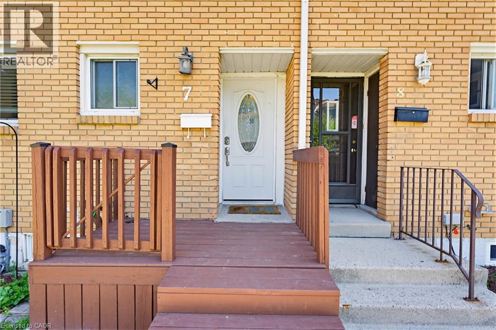 161 Berkindale Drive Unit# 7, Hamilton, Ontario  L8E 1M6 - Photo 4 - 40836634