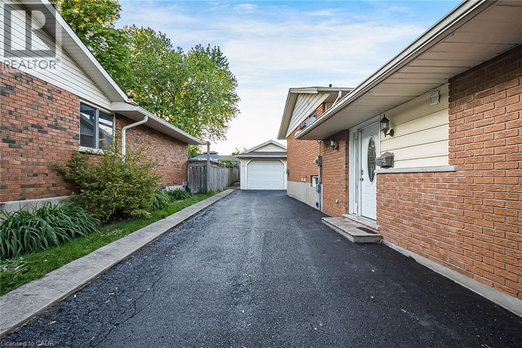124 Dunsmere Drive, Kitchener, Ontario  N2E 1V7 - Photo 37 - 40836812