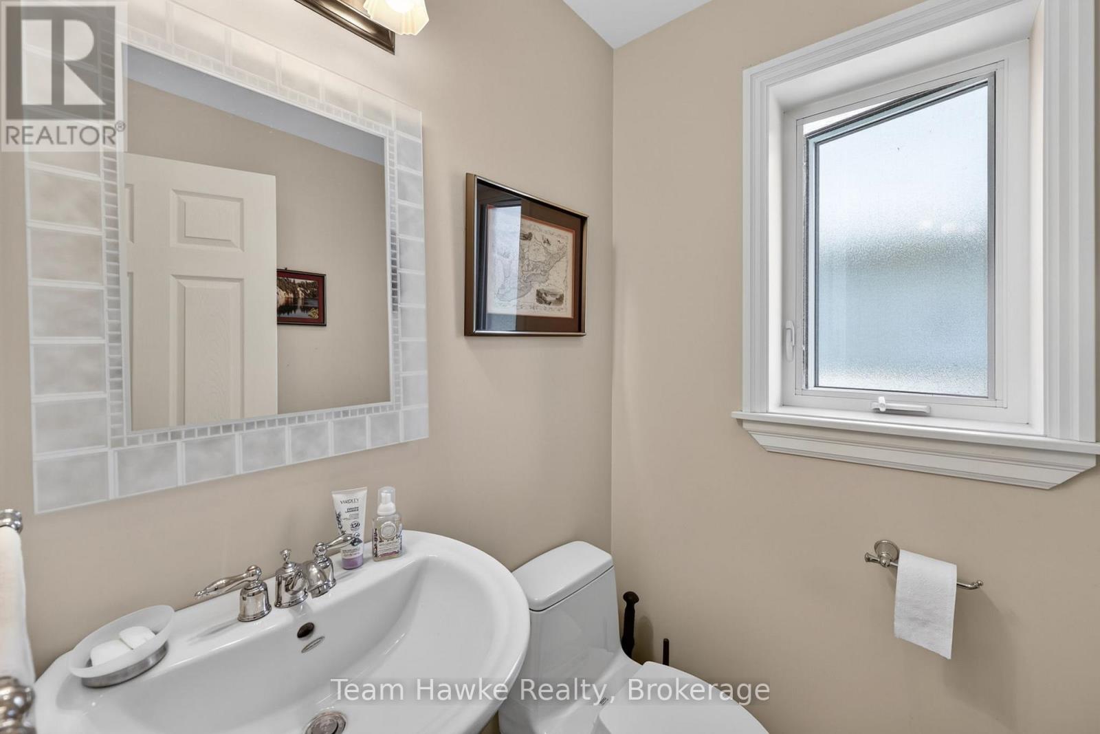 8 - 2 Beck Boulevard, Penetanguishene, Ontario  L9M 2J4 - Photo 18 - S13241312