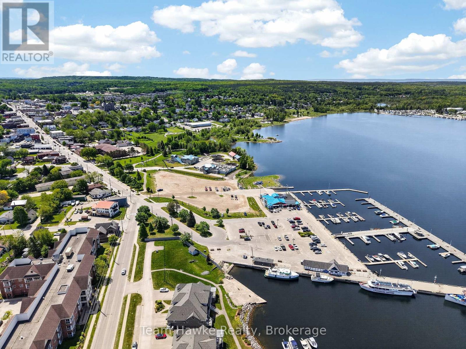 8 - 2 Beck Boulevard, Penetanguishene, Ontario  L9M 2J4 - Photo 46 - S13241312