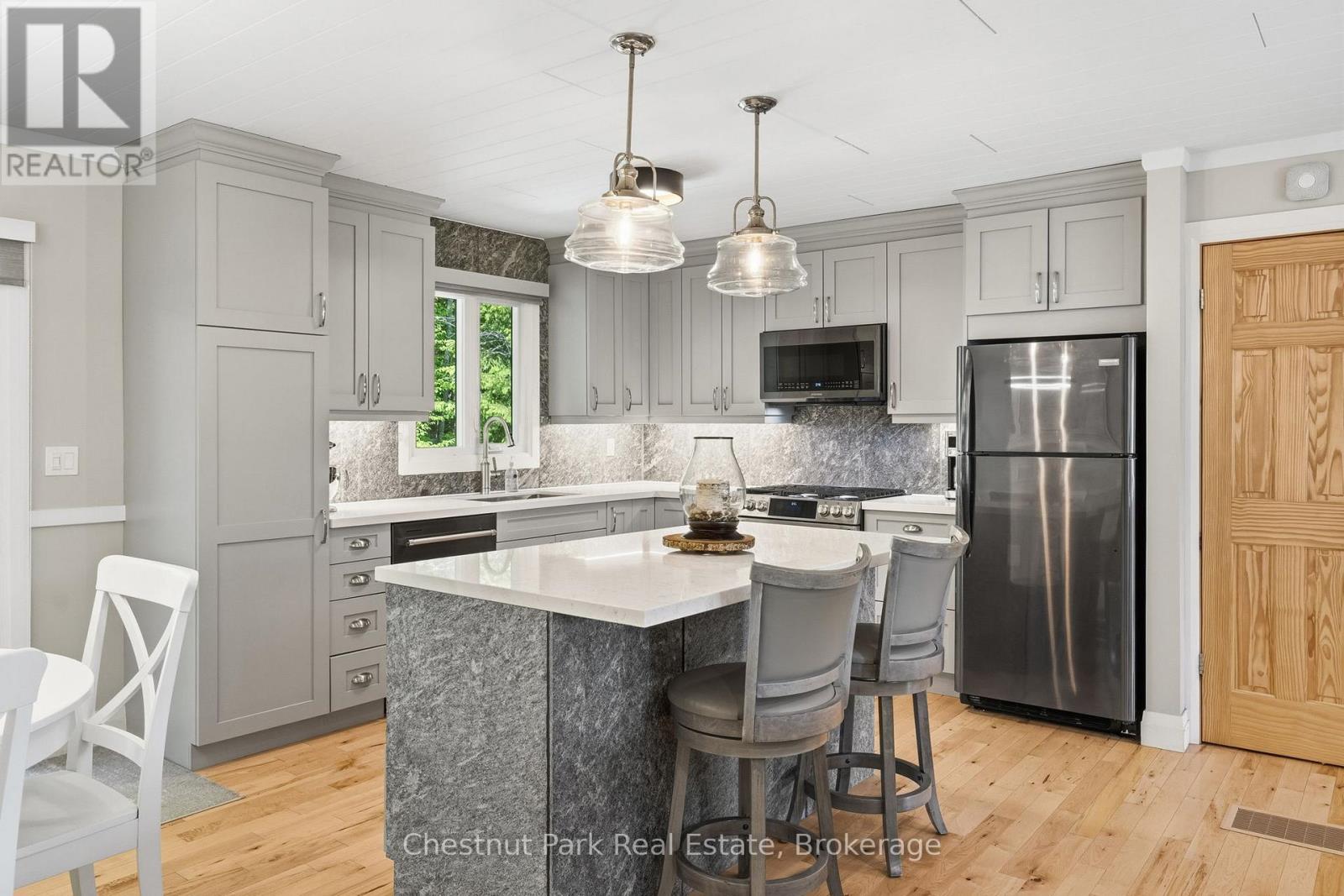 22 Morgan Heights Drive, Huntsville, Ontario  P1H 1B7 - Photo 11 - X13241246