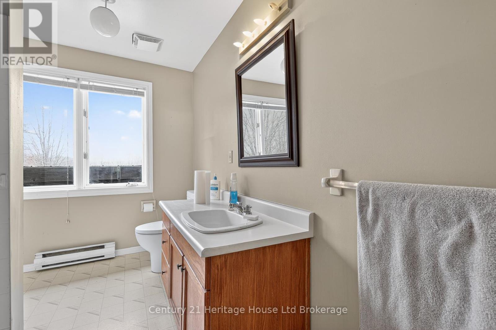 257 Bateman Line, Brant, Ontario  N0E 1K0 - Photo 33 - X13241786