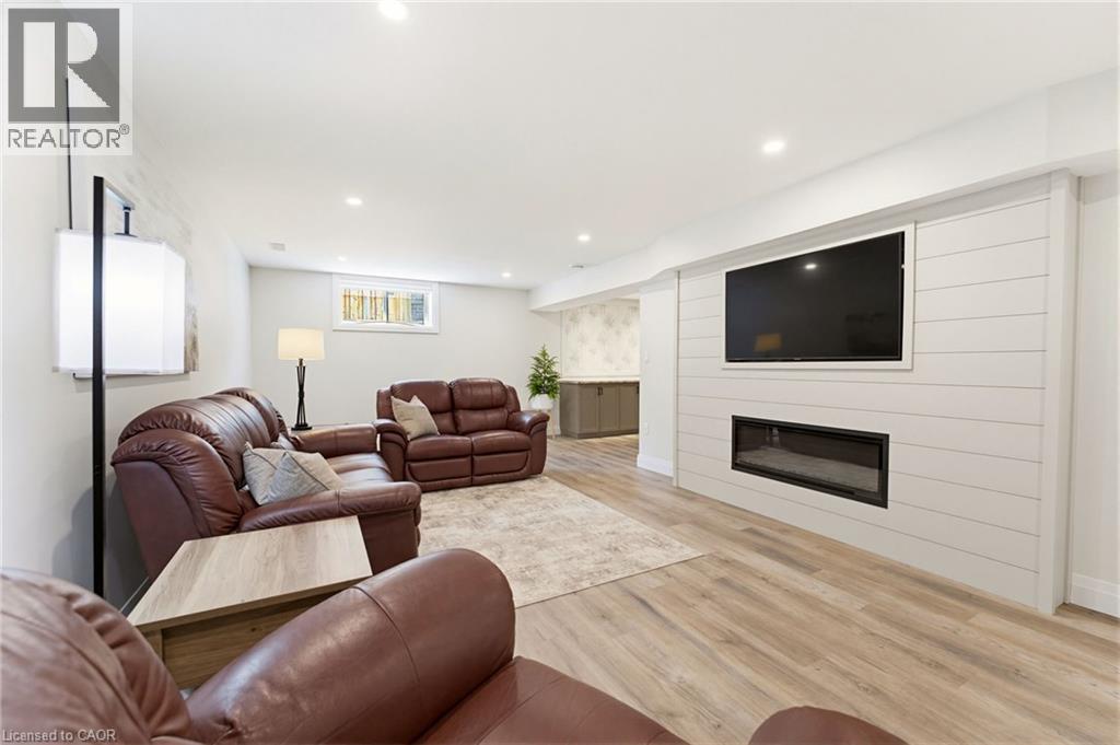 560 Rogers Road, Listowel, Ontario  N4W 0G1 - Photo 28 - 40836549