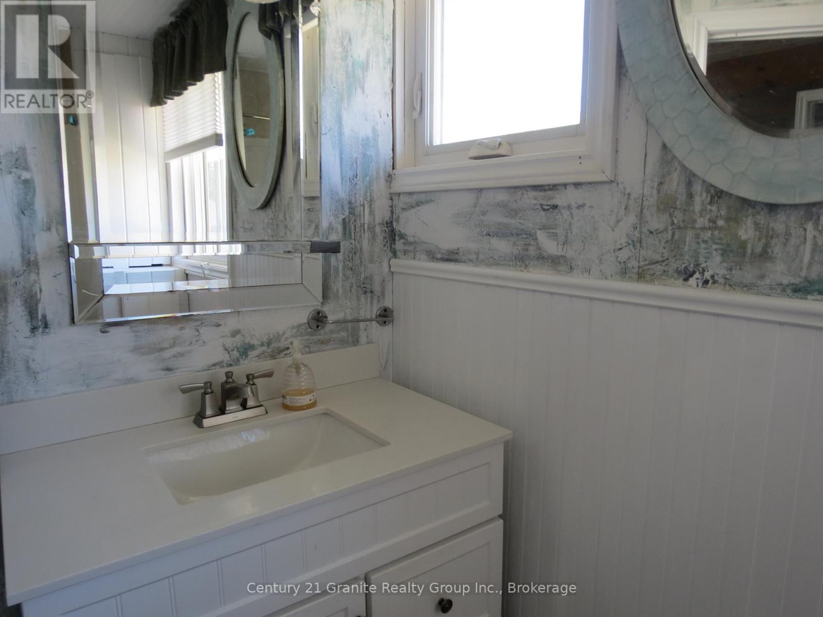 2315 Loop Road, Highlands East, Ontario  K0L 3C0 - Photo 8 - X13241928