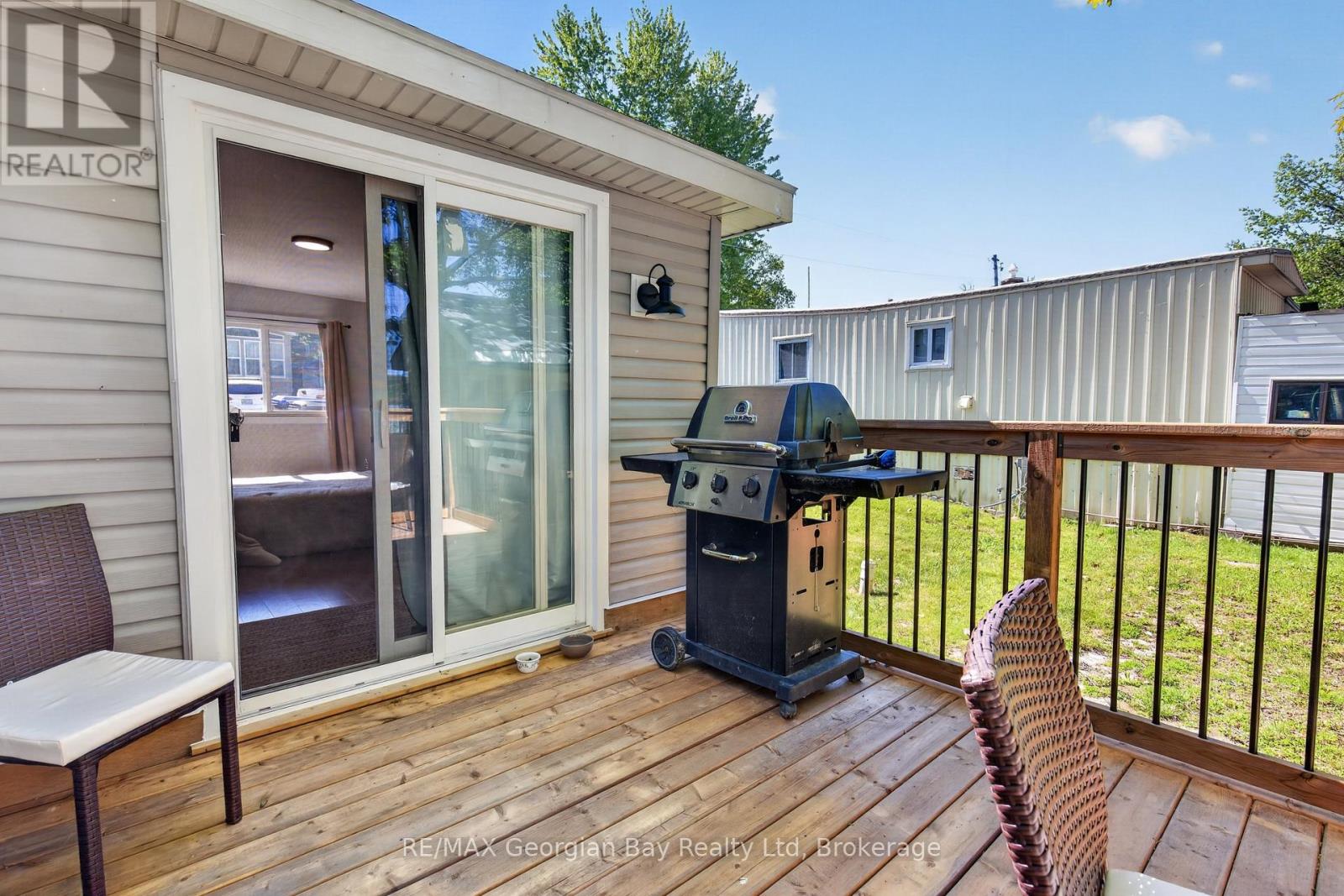 24 Lakeshore Road, Midland, Ontario  L4R 0B8 - Photo 14 - S13242028