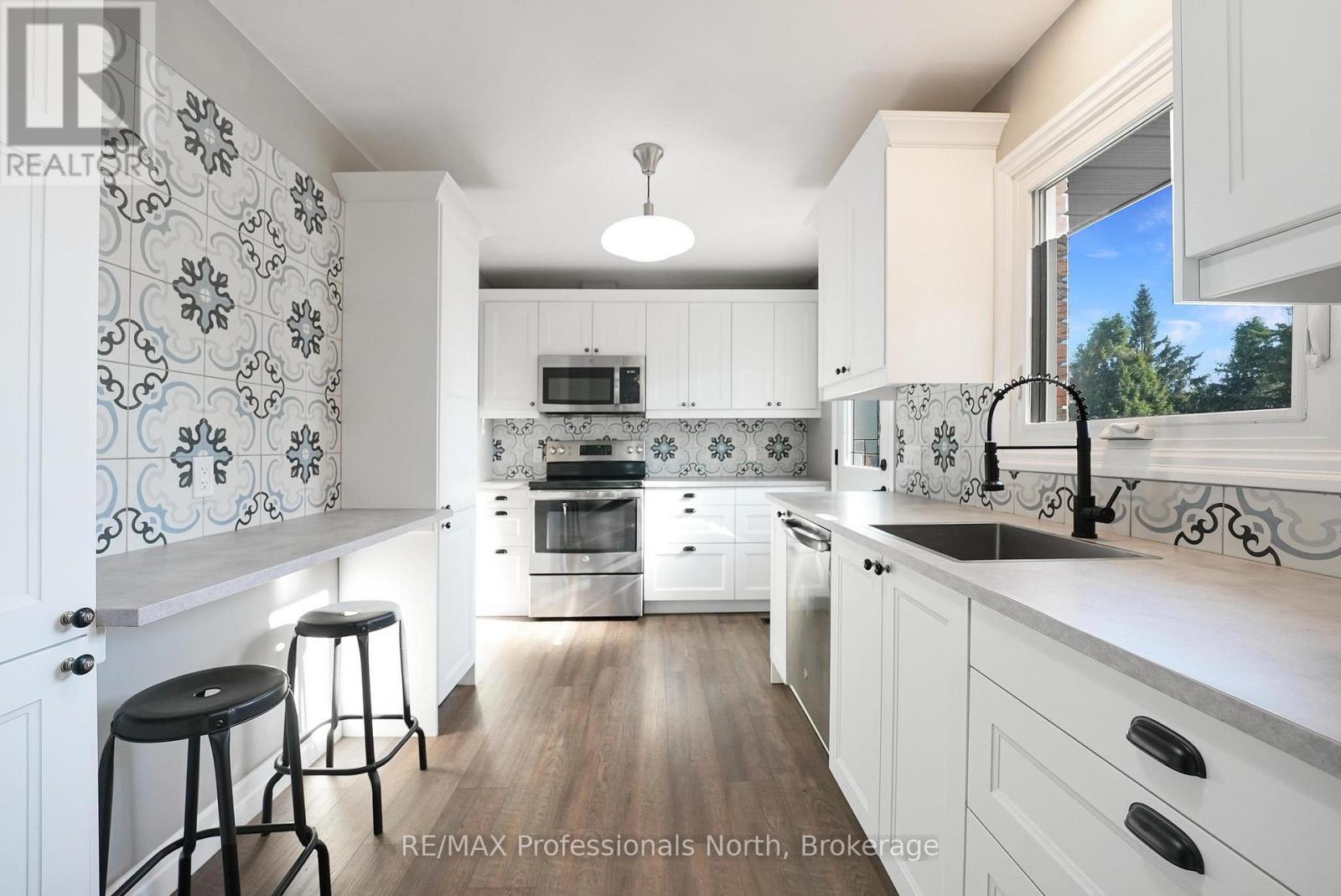 162 Hillside Drive, Kawartha Lakes, Ontario  K0M 1C0 - Photo 10 - X13242014