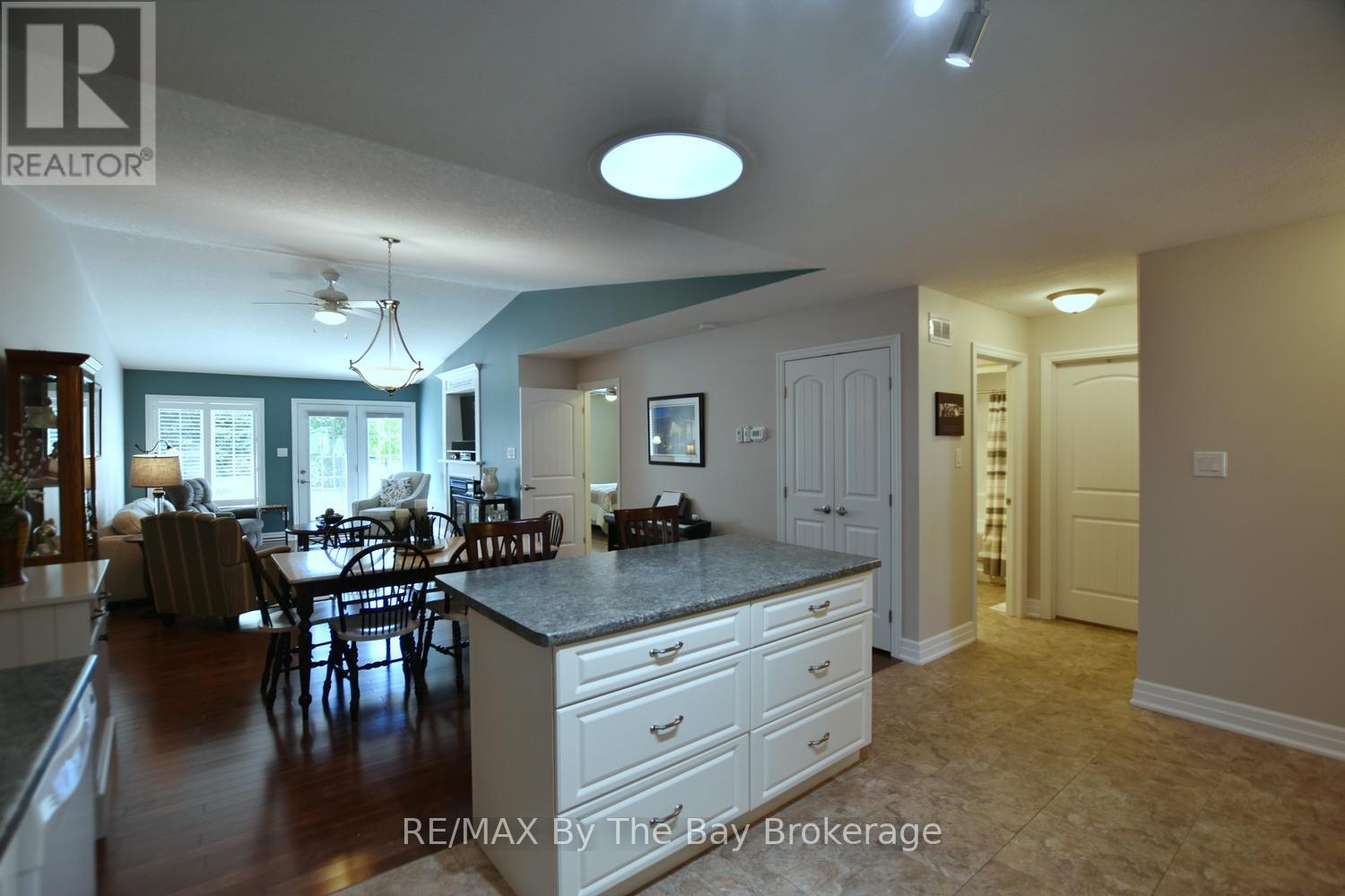 3 Garden Grove Crescent, Wasaga Beach, Ontario  L9Z 0E6 - Photo 14 - S13242300