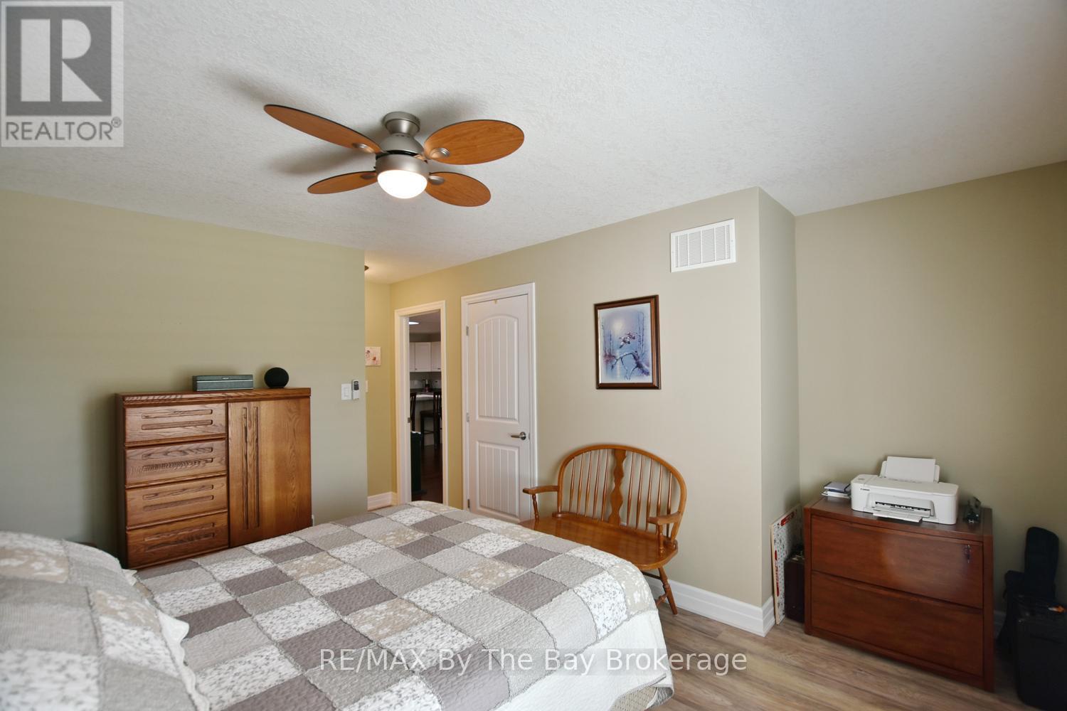 3 Garden Grove Crescent, Wasaga Beach, Ontario  L9Z 0E6 - Photo 31 - S13242300
