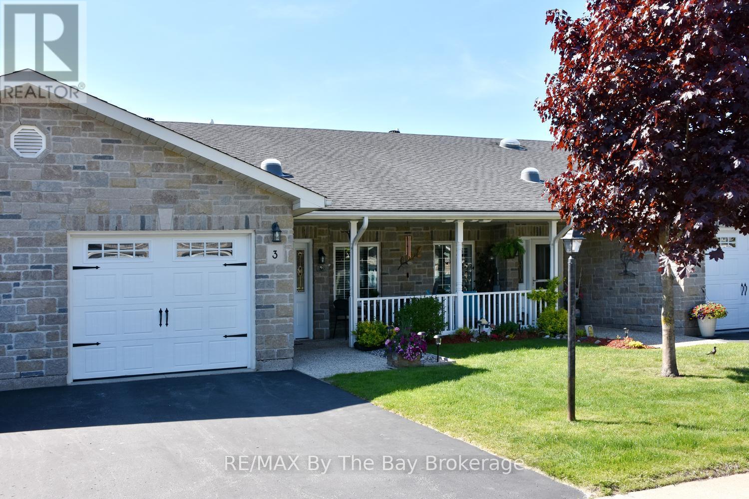 3 Garden Grove Crescent, Wasaga Beach, Ontario  L9Z 0E6 - Photo 44 - S13242300