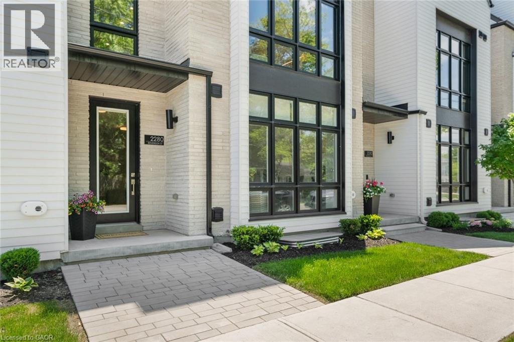 2280 Sovereign Street, Oakville, Ontario  L6L 0H9 - Photo 3 - 40836790