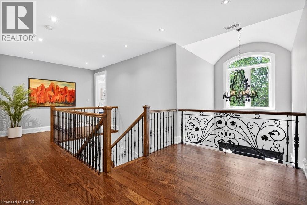 2470 Applewood Drive, Oakville, Ontario  L6L 1V9 - Photo 21 - 40836553
