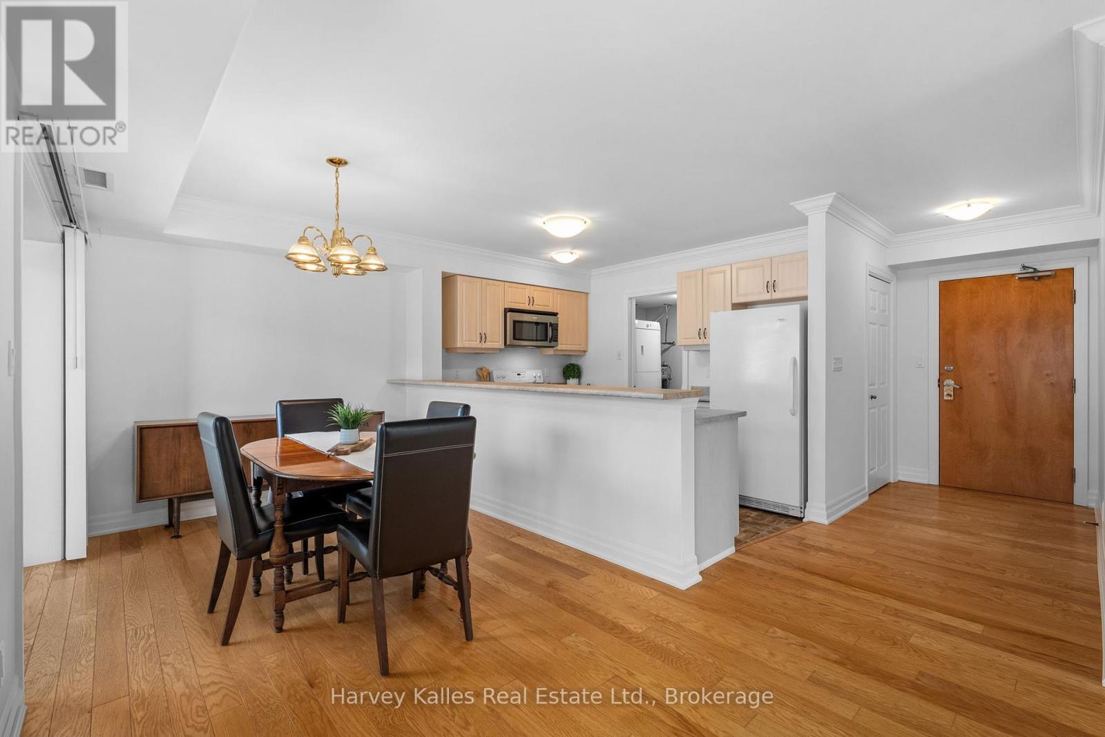 205 - 26 Dairy Lane, Huntsville, Ontario  P1H 0A4 - Photo 4 - X13242484