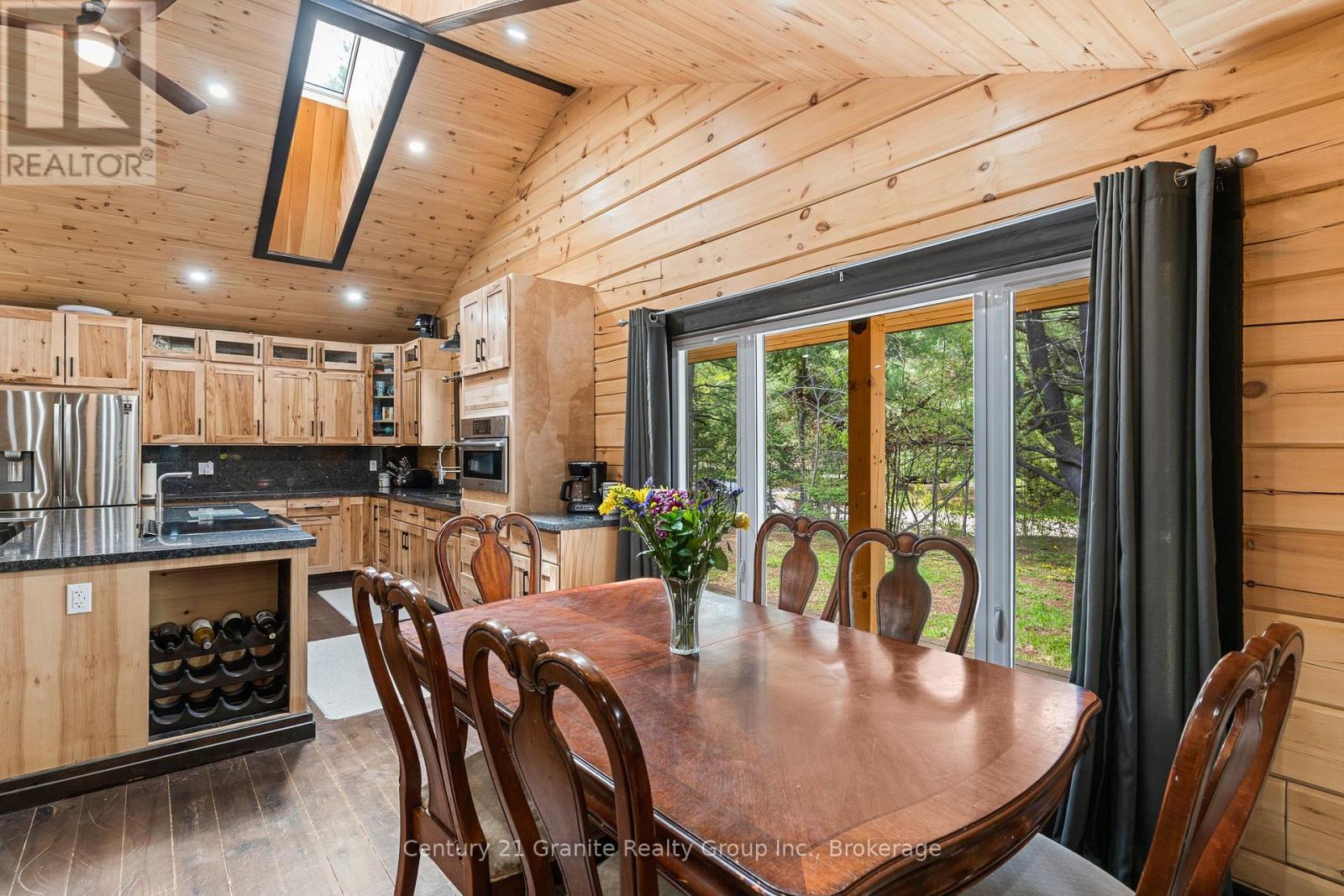 1007 Winding Creek Road, Minden Hills, Ontario  K0M 2K0 - Photo 14 - X13242536