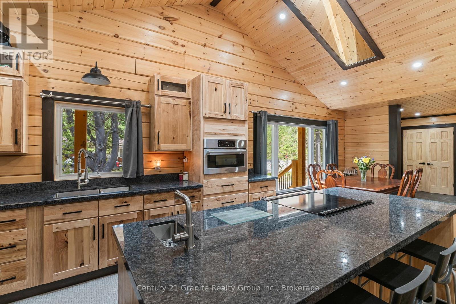 1007 Winding Creek Road, Minden Hills, Ontario  K0M 2K0 - Photo 6 - X13242536
