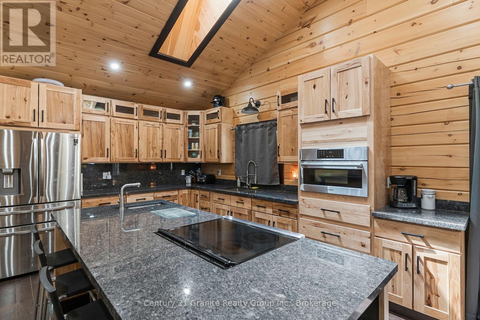 1007 Winding Creek Road, Minden Hills, Ontario  K0M 2K0 - Photo 7 - X13242536