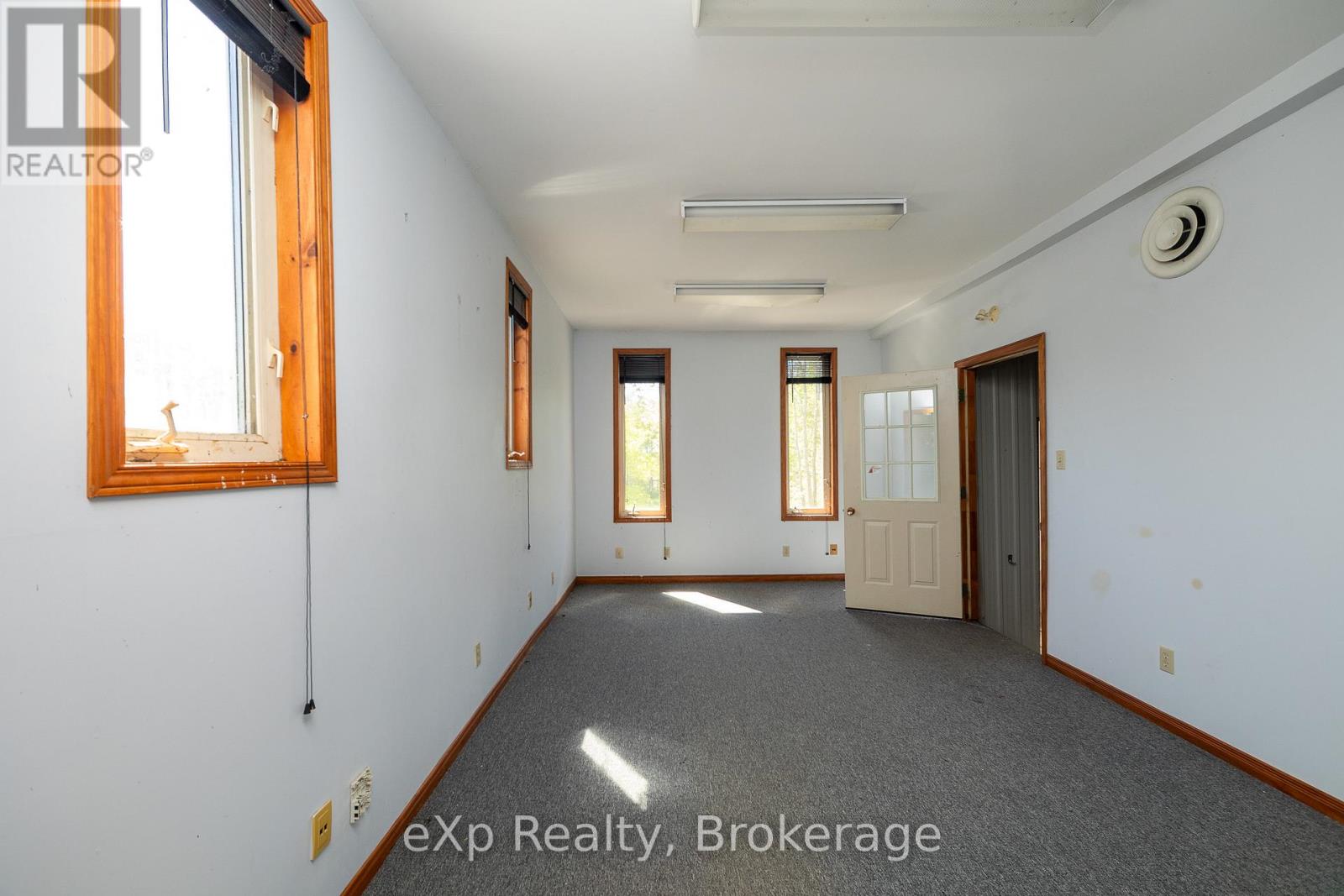 117 East Road, Northern Bruce Peninsula, Ontario  N0H 1W0 - Photo 13 - X13242678