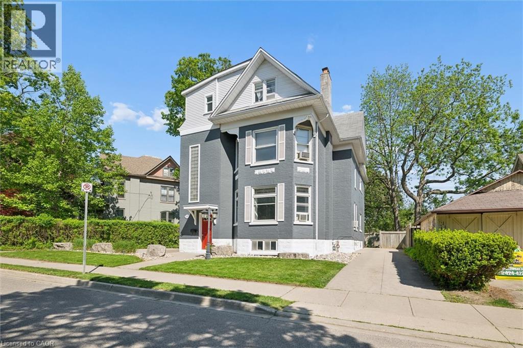 149 Young Street, Kitchener, Ontario  N2H 1Z5 - Photo 4 - 40833497