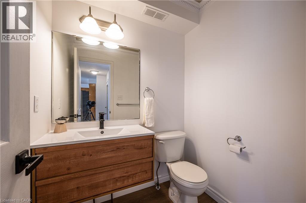 743 Butternut Avenue, Waterloo, Ontario  N2V 2M3 - Photo 13 - 40830420