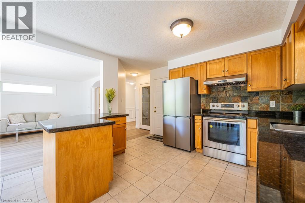 743 Butternut Avenue, Waterloo, Ontario  N2V 2M3 - Photo 23 - 40830420