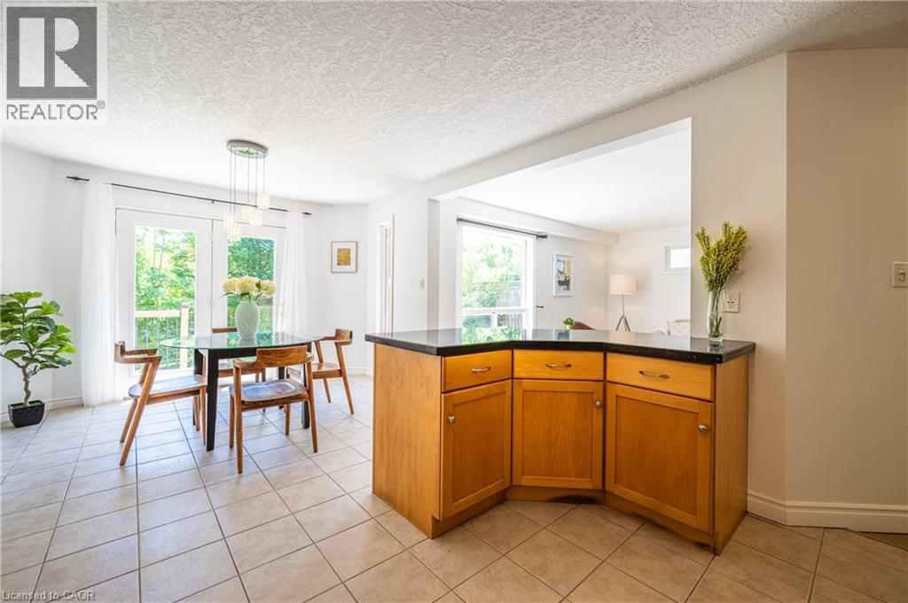 743 Butternut Avenue, Waterloo, Ontario  N2V 2M3 - Photo 25 - 40830420