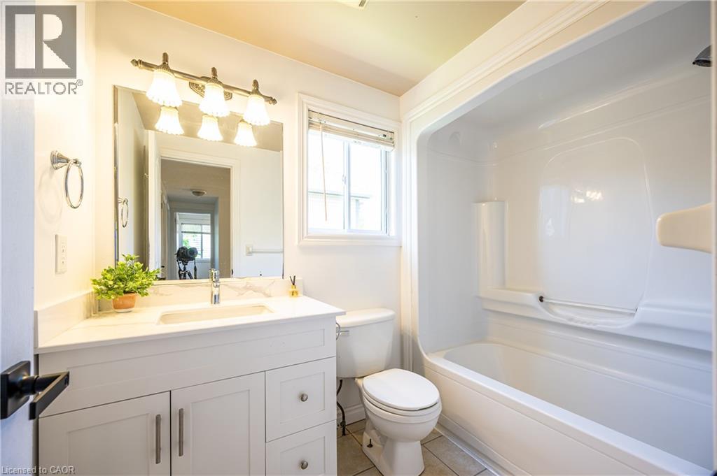 743 Butternut Avenue, Waterloo, Ontario  N2V 2M3 - Photo 29 - 40830420