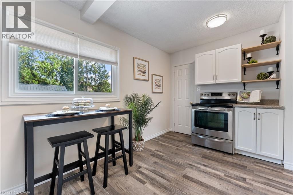 544 Mary Street, Hamilton, Ontario  L8L 4X7 - Photo 11 - 40835936