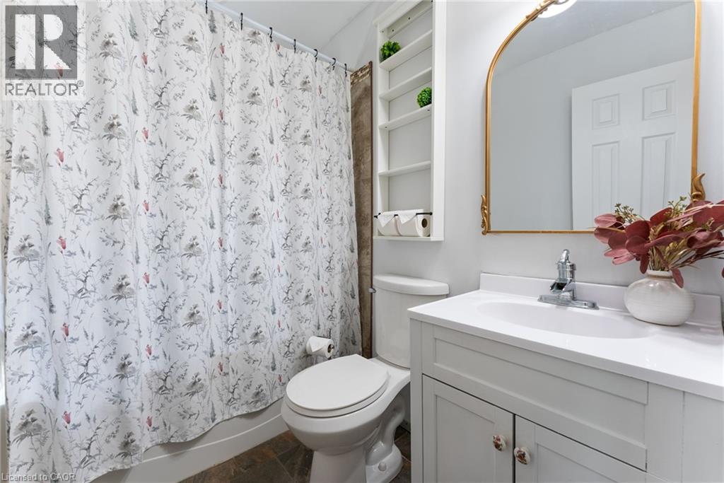 544 Mary Street, Hamilton, Ontario  L8L 4X7 - Photo 13 - 40835936