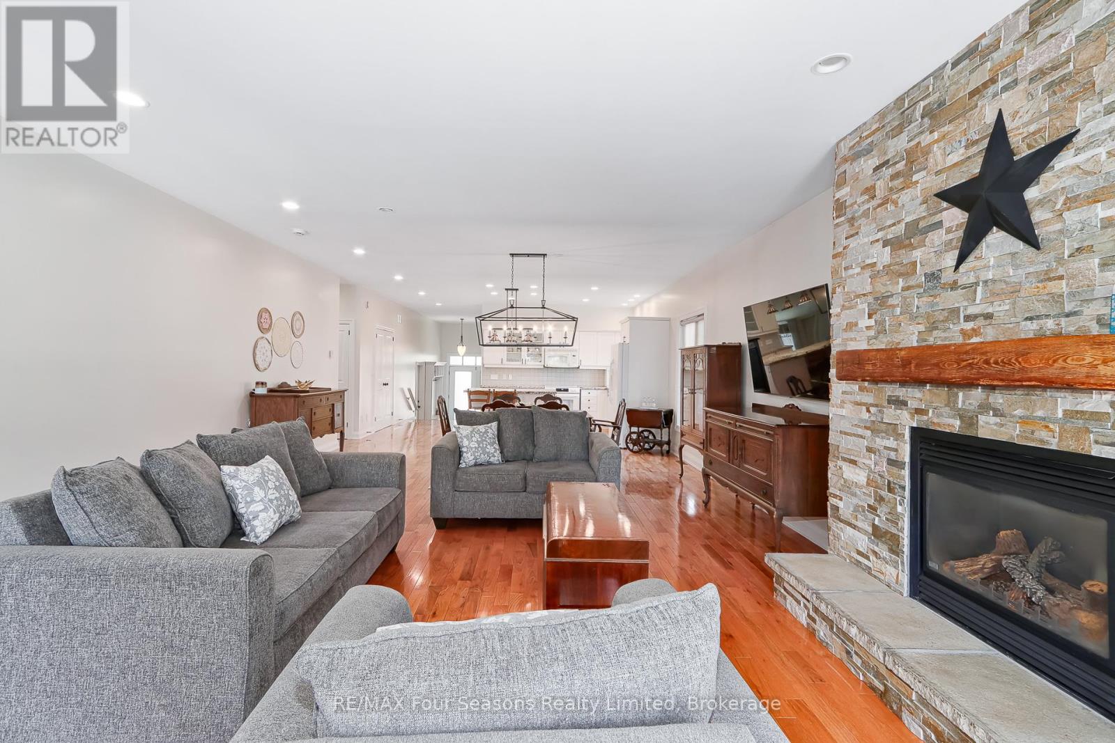 121 Elm Street, Collingwood, Ontario  L9Y 3J3 - Photo 15 - S13243482