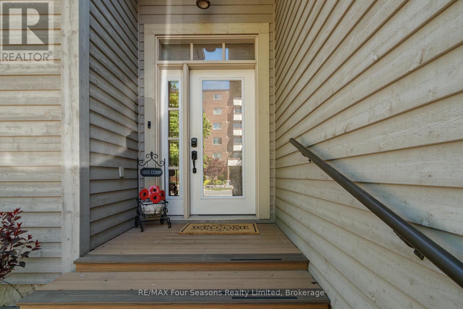 121 Elm Street, Collingwood, Ontario  L9Y 3J3 - Photo 3 - S13243482