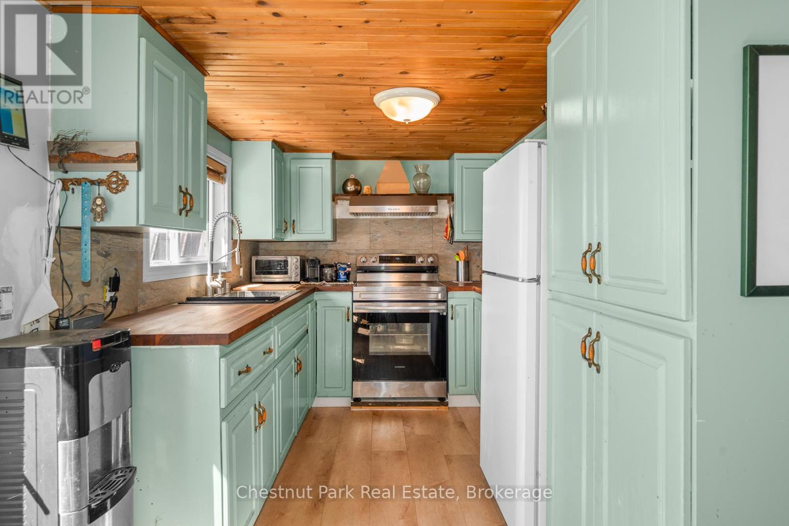 1190 Hekkla Road, Muskoka Lakes, Ontario  P0C 1J0 - Photo 12 - X13245434