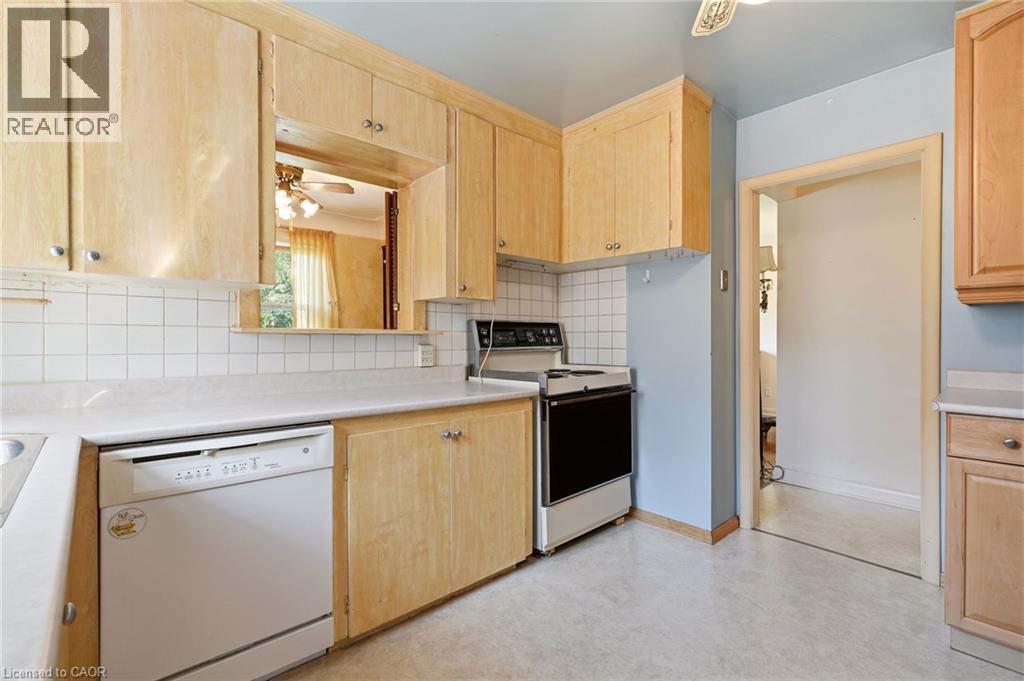 337 St Paul Street, Burlington, Ontario  L7R 3K2 - Photo 12 - 40836894