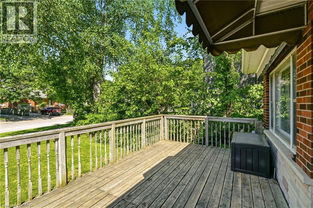 337 St Paul Street, Burlington, Ontario  L7R 3K2 - Photo 7 - 40836894