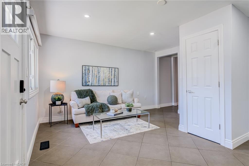127 Barnesdale Avenue N, Hamilton, Ontario  L8L 6S8 - Photo 7 - 40833642