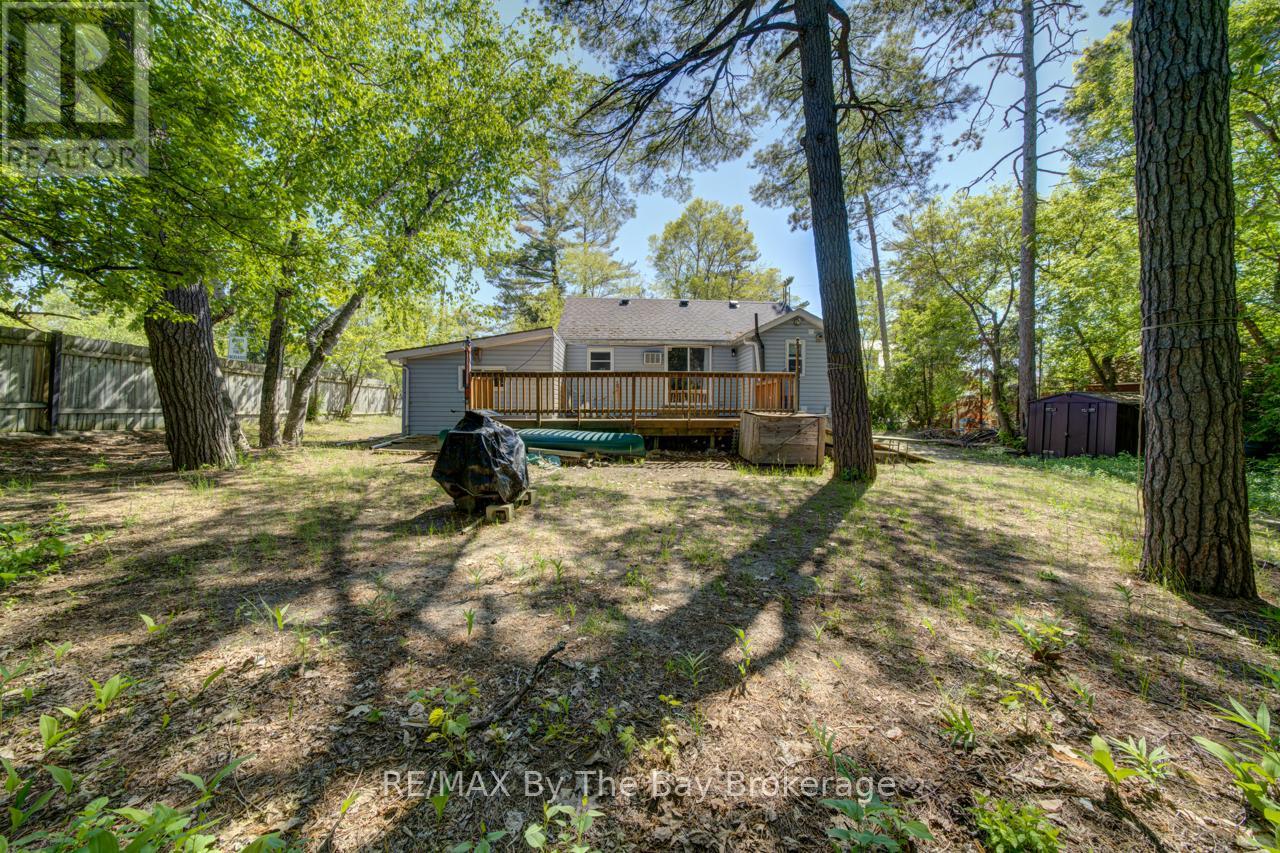 33 17th Street N, Wasaga Beach, Ontario  L9Z 2J1 - Photo 34 - S13245616