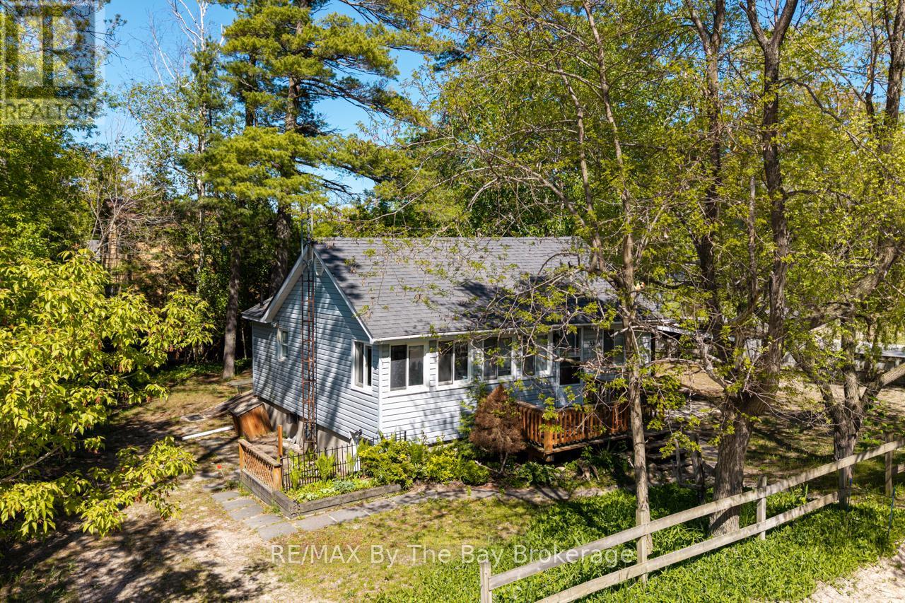 33 17th Street N, Wasaga Beach, Ontario  L9Z 2J1 - Photo 5 - S13245616