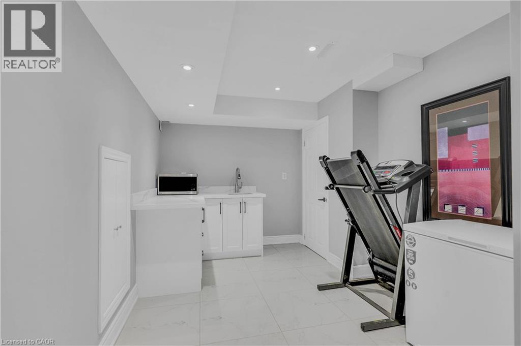 460 Equestrian Way, Cambridge, Ontario  N3E 0B6 - Photo 42 - 40836983