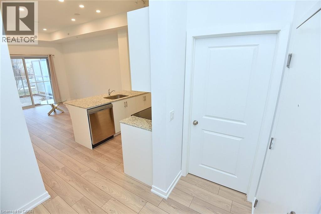 4040 Upper Middle Road Unit# 105, Burlington, Ontario  L7M 0H2 - Photo 5 - 40836557