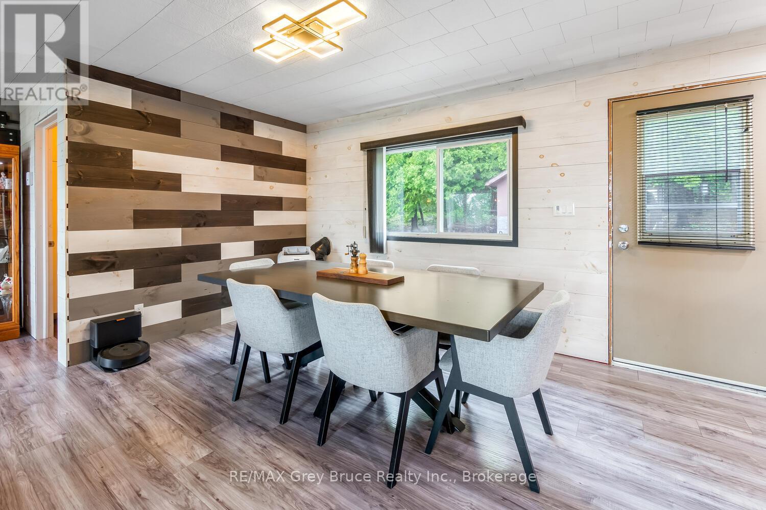 68 Tamarac Road, Northern Bruce Peninsula, Ontario  N0H 2M0 - Photo 12 - X13246252