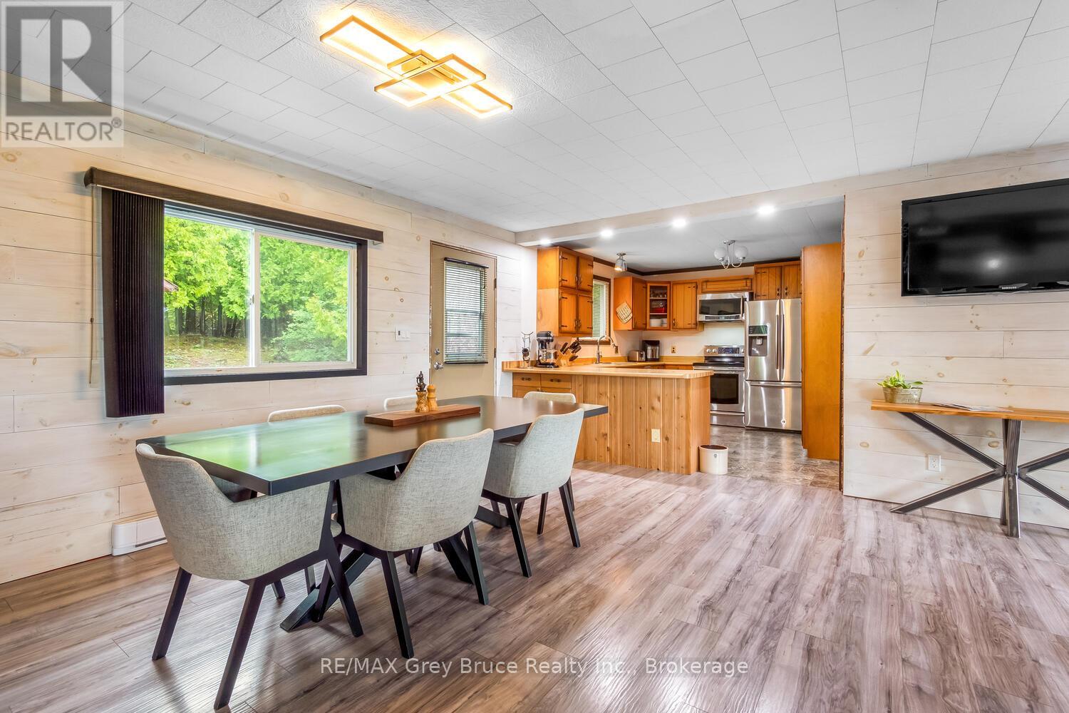 68 Tamarac Road, Northern Bruce Peninsula, Ontario  N0H 2M0 - Photo 13 - X13246252